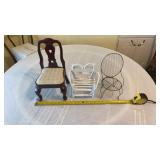 Decorative doll chairs