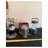 Ozark Trail burner with empty propane tank,