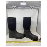 Muck Boot Company menï¿½s size 11-11.5 and womenï¿½s