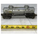 Lionel Postwar Sunoco tank car