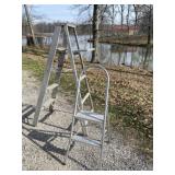 4 foot aluminum ladder and step stool