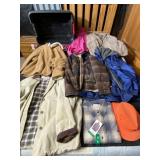 Tote with lid, Wrangler and jackets size XL,