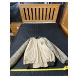 Scoreboard Sportswear size XL jacket with camo