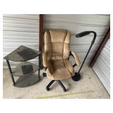 Serta computer chair, corner shelf table, lamp