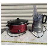 Hamilton crock pot and kitchen aid mixer food
