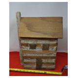 Reproduction Log Home