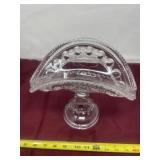 Glass scalloped banana dish