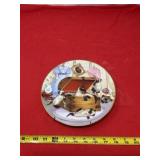 Country Kitties "Attic Attack" collector plate by