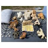 Tote with lid and Beanie Babies and stuffed