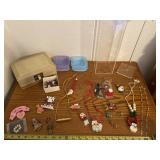 Christmas jewelry, jewelry box and small plastic