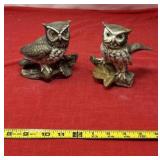 ceramic owl figurines are from the Homco (Home