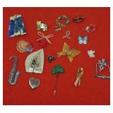 Brooches & Pins