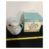 Cracker Barrel Stoneware Teapot