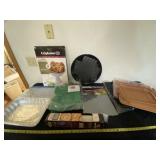 Chopping mats, racks, trays and baking sheets.