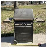 Char Broil propane grill with propane tank and