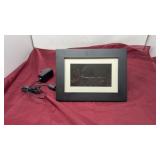 Padigital digital picture frame built in stand