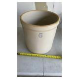 6 gallon stoneware crock nice