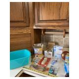 Light bulbs and tote