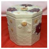 Vintage Japanese Majolica-Style Biscuit or Cookie