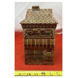 Vintage Ceramic Cookie Jar. Designed to look like