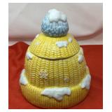 Cookie Jar shaped like a yellow knit winter