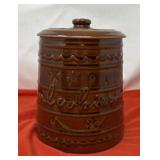 Marcrest Stoneware Piece in the "Daisy and Dot"