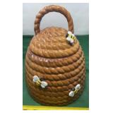 Cracker Barrel Ceramic Bumblebee Hive with Bees