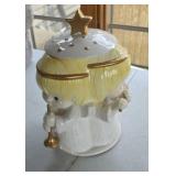 Hallmark 3 Musical Angels Cookie Jar