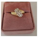 Ladies 10kt Gold CZ Ring