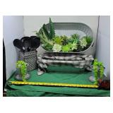 Home Decor & Baskets