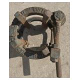 United Tipton 4" Cage Type Pipe Welding Clamp