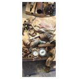 Pipe fittings  2 1/2" gate valve gauges.