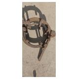 United Tipton cage type pipe welding clamp