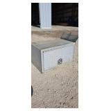 30 1/2" X 16 1/2" aluminum tool box