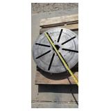 Base plate for a metal life