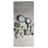 Air and pressure gauges