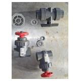 1" Plastic Valves