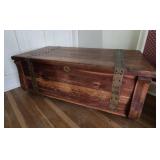 Cedar Chest 40"x19.5"
