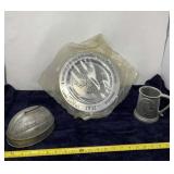 Wilton 1982 Commemorating Tray, Vintage