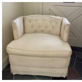 Tufted Backrest White Swivel Chair Some Stains