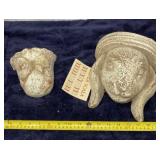 La Scala Hanging Shelf Rabbit Head and Ribbon Wall