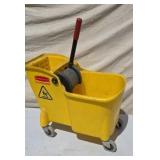 Rubbermaid Mop Bucket