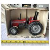 Massey Ferguson Ertl 4WD Tractor