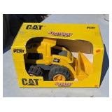 Cat Junior Toy Loader