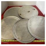 Five Aluminum Pizza Pans