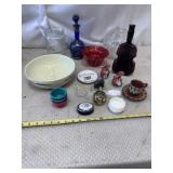 Vtg Glassware Home Decor