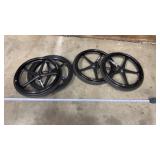 X Core 5-spoke mag wheelchair wheels featuring