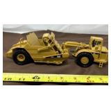 Norscot 1:50 Scale Diecast Model of a CAT 623G