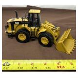 1:50 Scale Die-Cast Model of a Caterpillar 980G