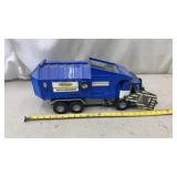 Tonka Garbage Waste Management truck toy